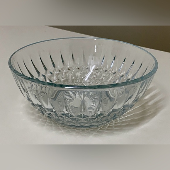 Mid Century Vtg Round Patterned Cut Glass Candy Dish - Picture 4 of 13